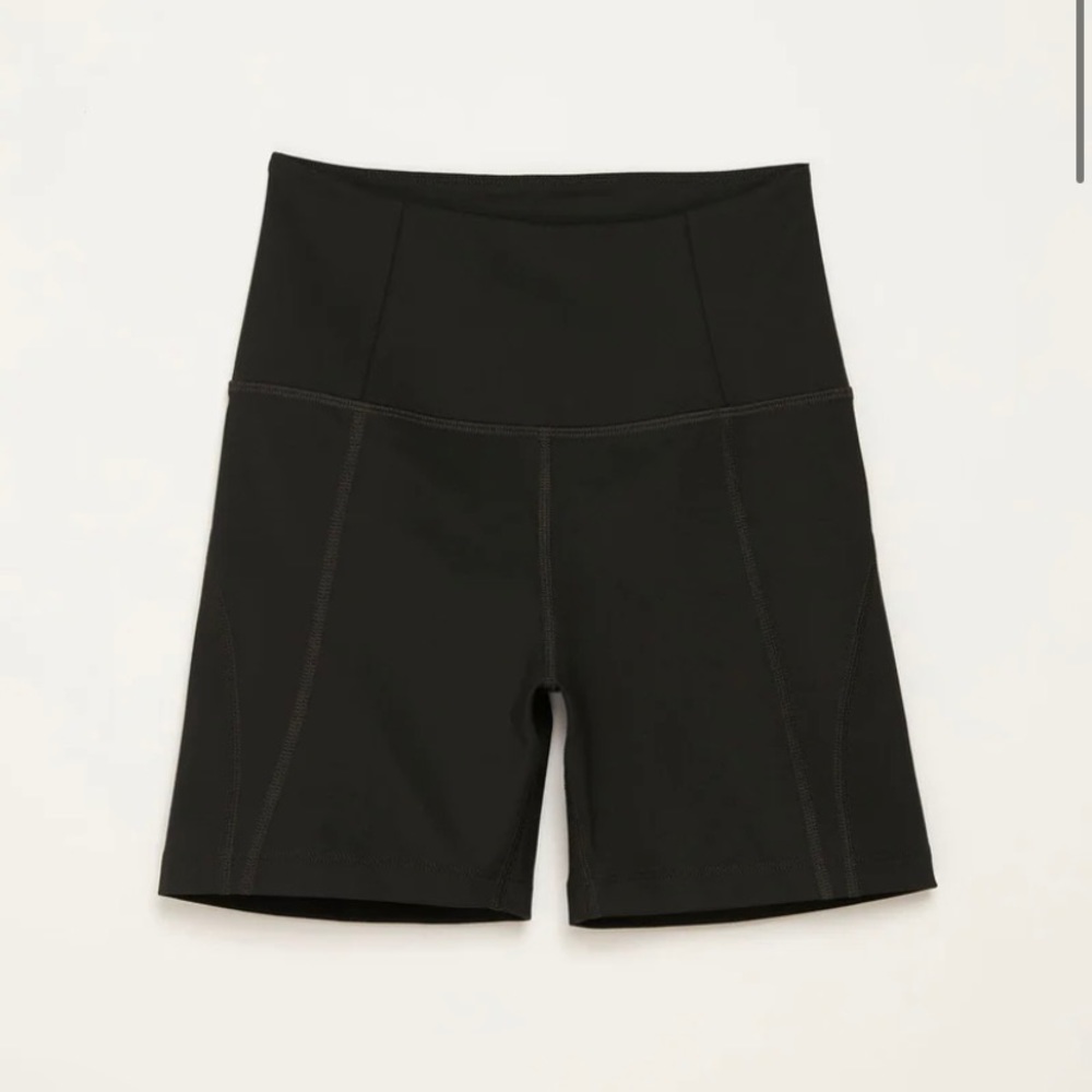 Girlfriend Collective Black Bike Shorts size small